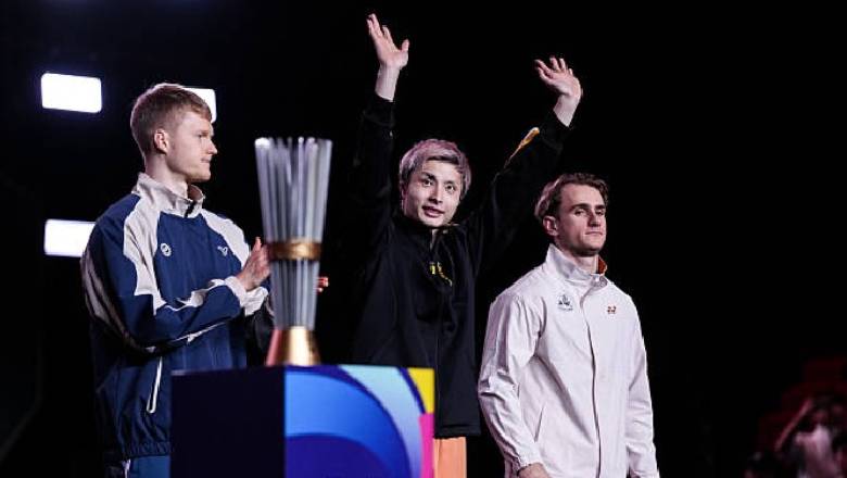 Shi Yuqi cruises past Antonsen to win the 2025 King&rsquo;s Cup - Ảnh 1