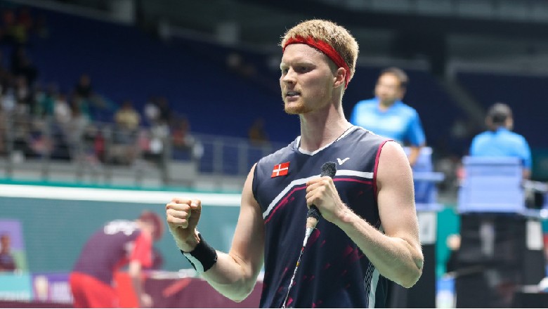 Shi Yuqi and Anders Antonsen cruise into Malaysia Open 2026 semi-finals - Ảnh 2